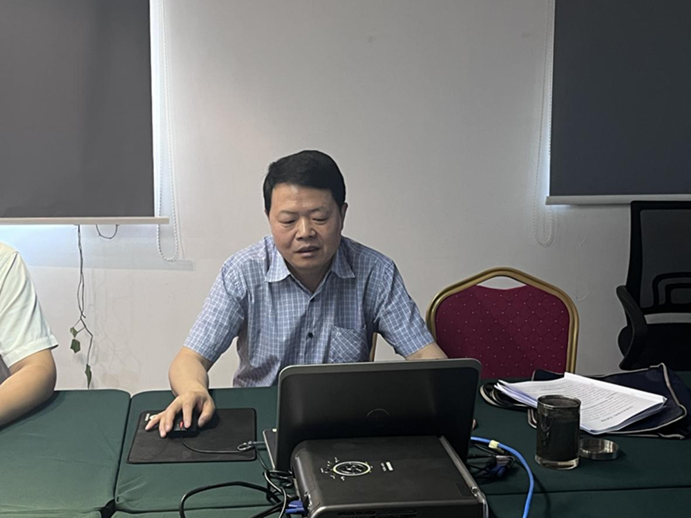 市政黨支部開展黨紀學(xué)習(xí)教育專題黨課活動